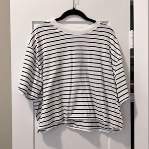Abercrombie Cropped BF Navy Striped Tee - Size XL